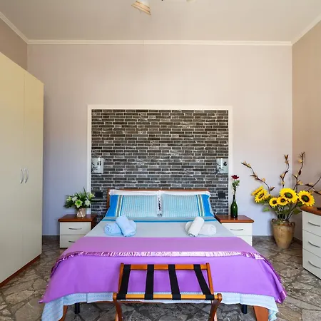 Casa Aurora Luxury Apartament Giuggianello
